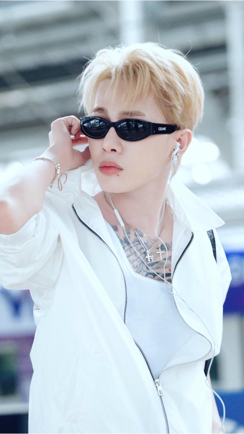 Hình nền Jack J97 mang phong cách lãng tử hiện đại