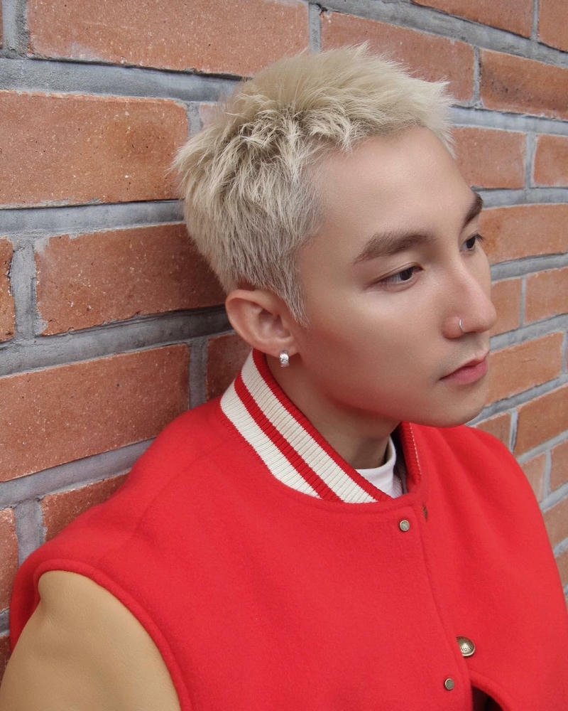 Khoảnh khắc đời thường Sơn Tùng MTP nền điện thoại