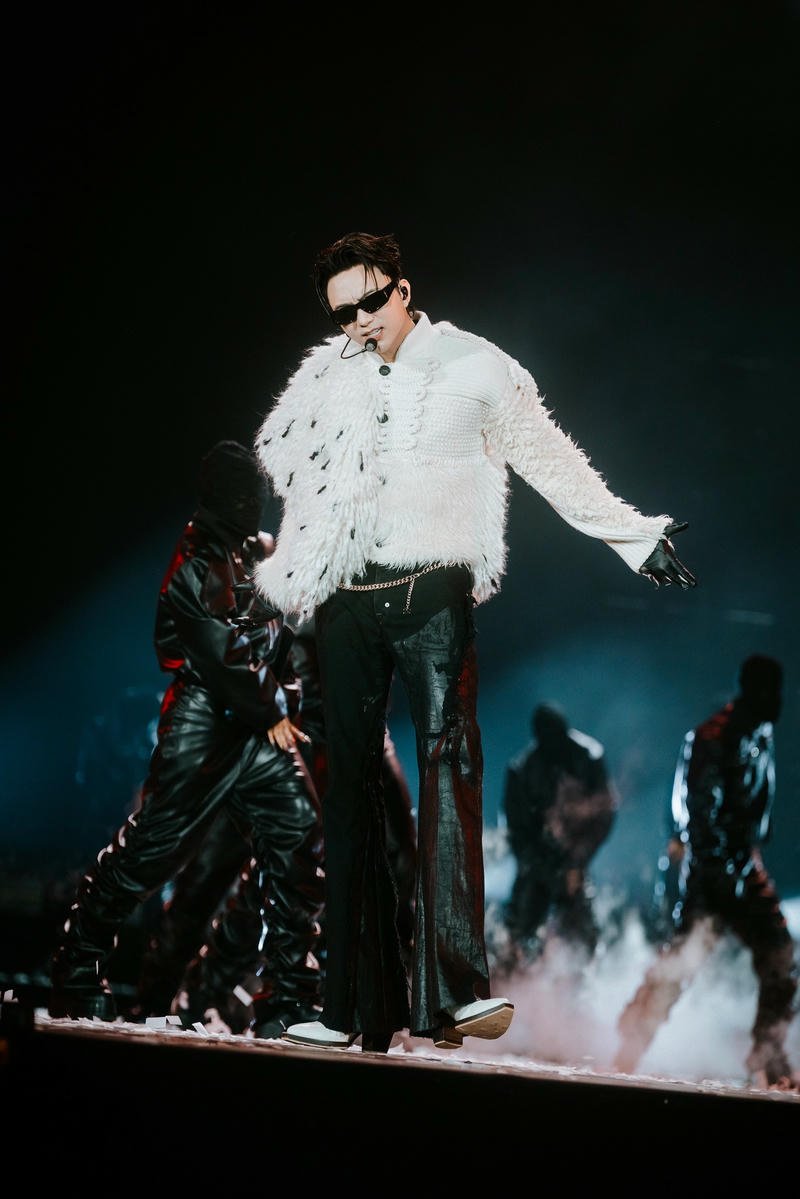 Khoảnh khắc trình diễn đầy cảm xúc tạo nền Soobin Hoàng Sơn