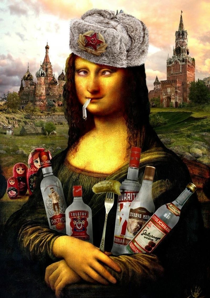Mona Lisa meme đội mũ gây cười