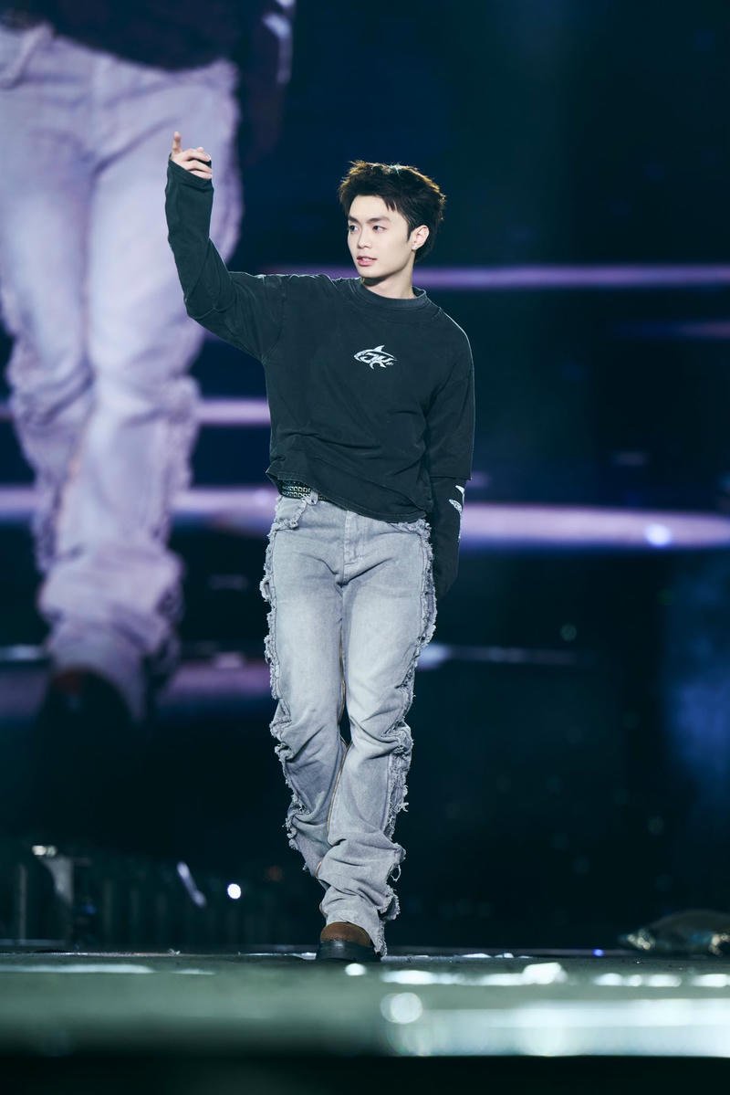 Nét lạnh lùng của Negav trong ảnh nền đẹp