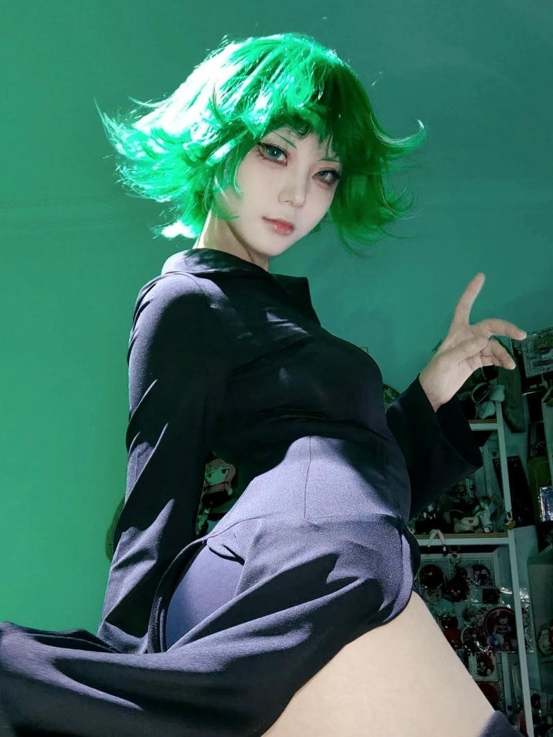 Tatsumaki cosplay ánh nhìn sắc bén phong cách đầy cuốn hút