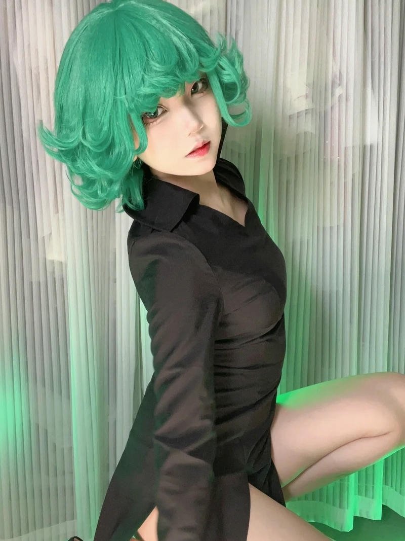 Tatsumaki cosplay biểu cảm sắc sảo thể hiện cá tính mạnh mẽ