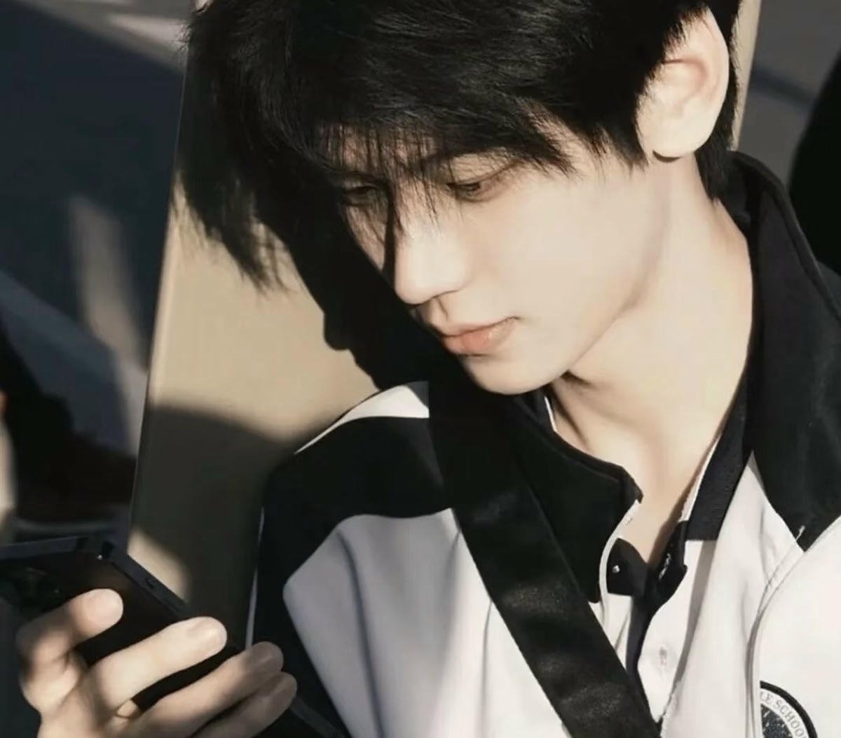 ảnh học sinh nam thumbnail