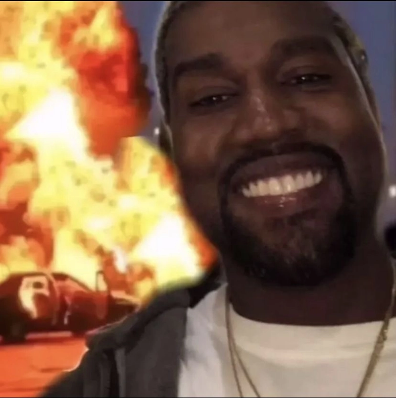 Hình ảnh meme Kanye West ánh nhìn bốc lửa