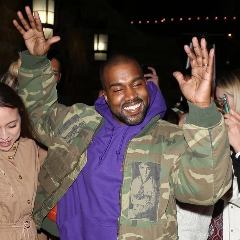 Hình meme Kanye West khoảnh khắc viral internet