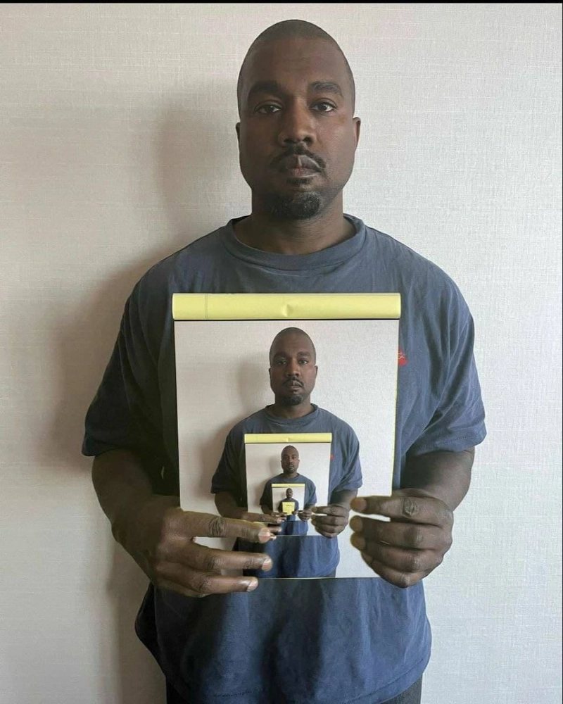 Kanye West meme cực kì lầy bựa