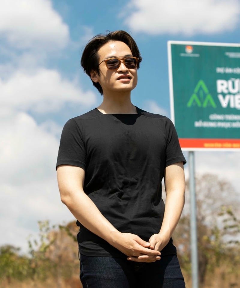 Khoảnh khắc giản đơn Hà Anh Tuấn hợp nền