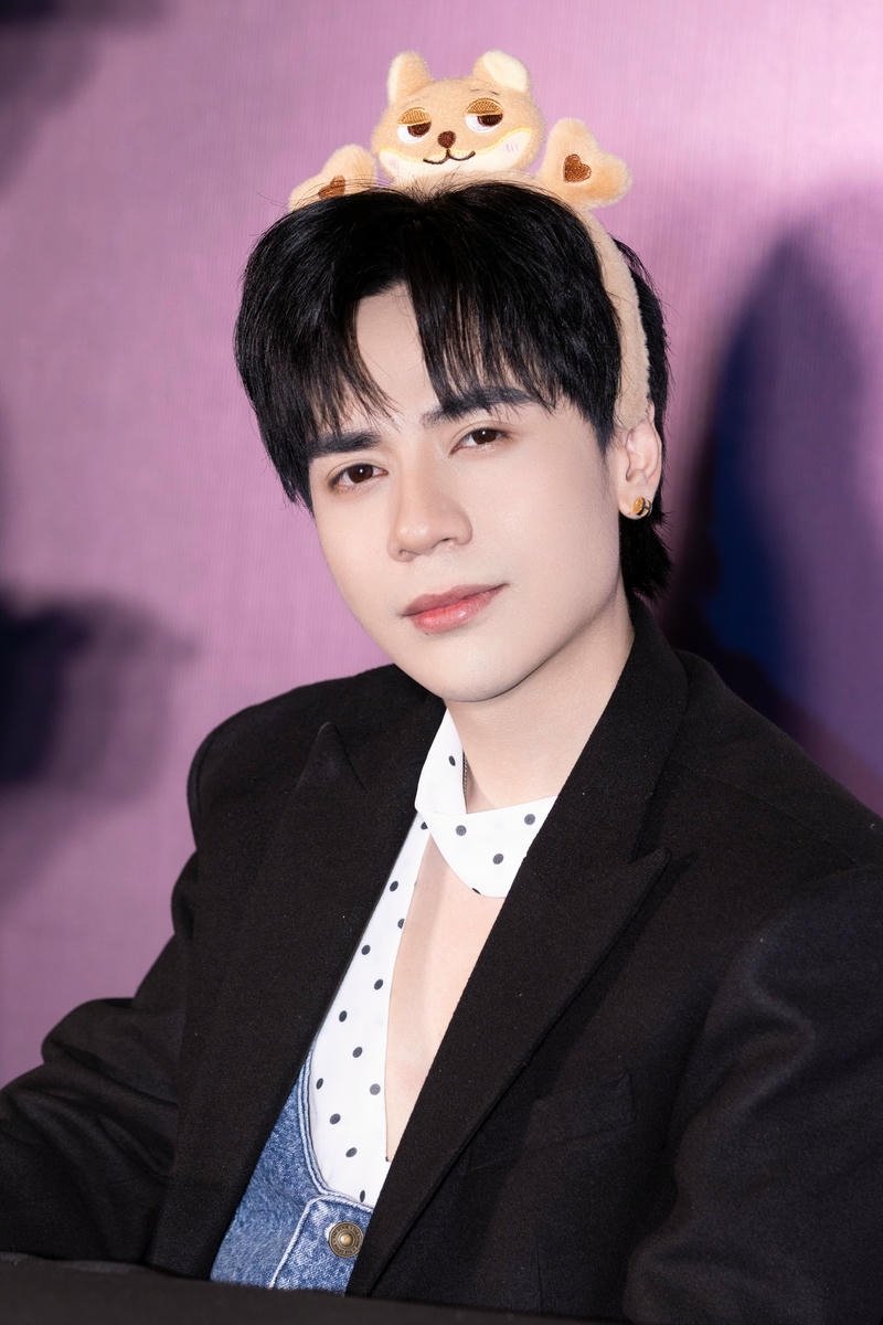 Khoảnh khắc ngẫu hứng Quang Hùng MasterD trong hình