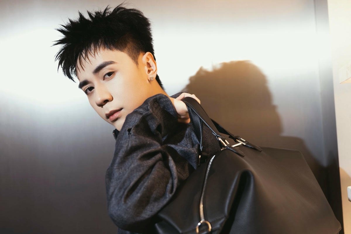 hình nền Quang Hùng MasterD thumbnail